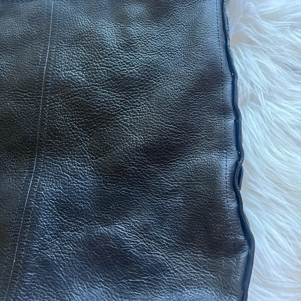 Vintage Coach boho Black Leather Shoulder Bag - Picture 6 of 9